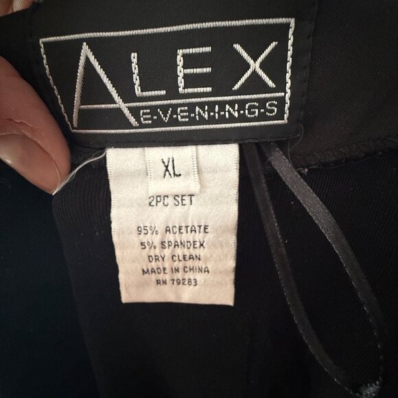 Alex Evenings Womens Open Front Jacket XL Black & Blue Geometric Print 3/4 Sleev - Picture 6 of 6